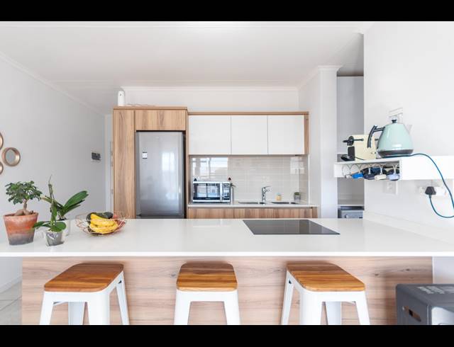 1 BEDROOM APARTMENT FOR SALE IN RICHWOOD